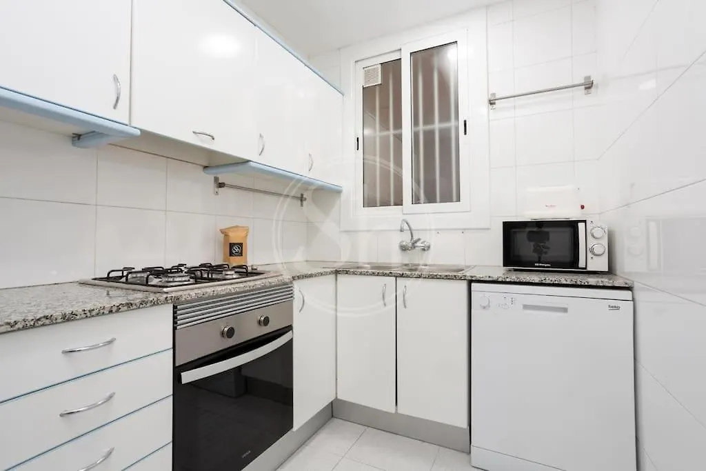 アパート Elegante Apartamento Cerca De La Sagrada Familia I バルセロナ