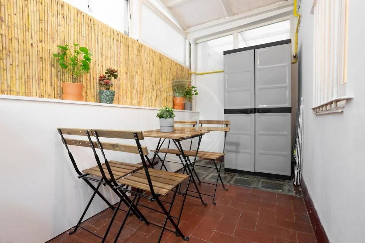 Elegante Apartamento Cerca De La Sagrada Familia I バルセロナ 0*,  スペイン